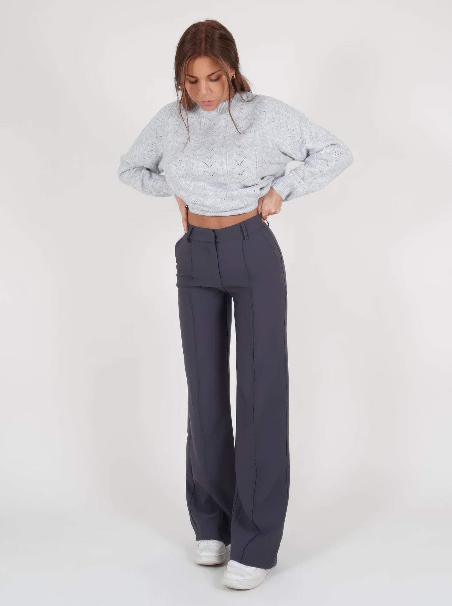 EVA | BROEK MET WIJDE PIJPEN