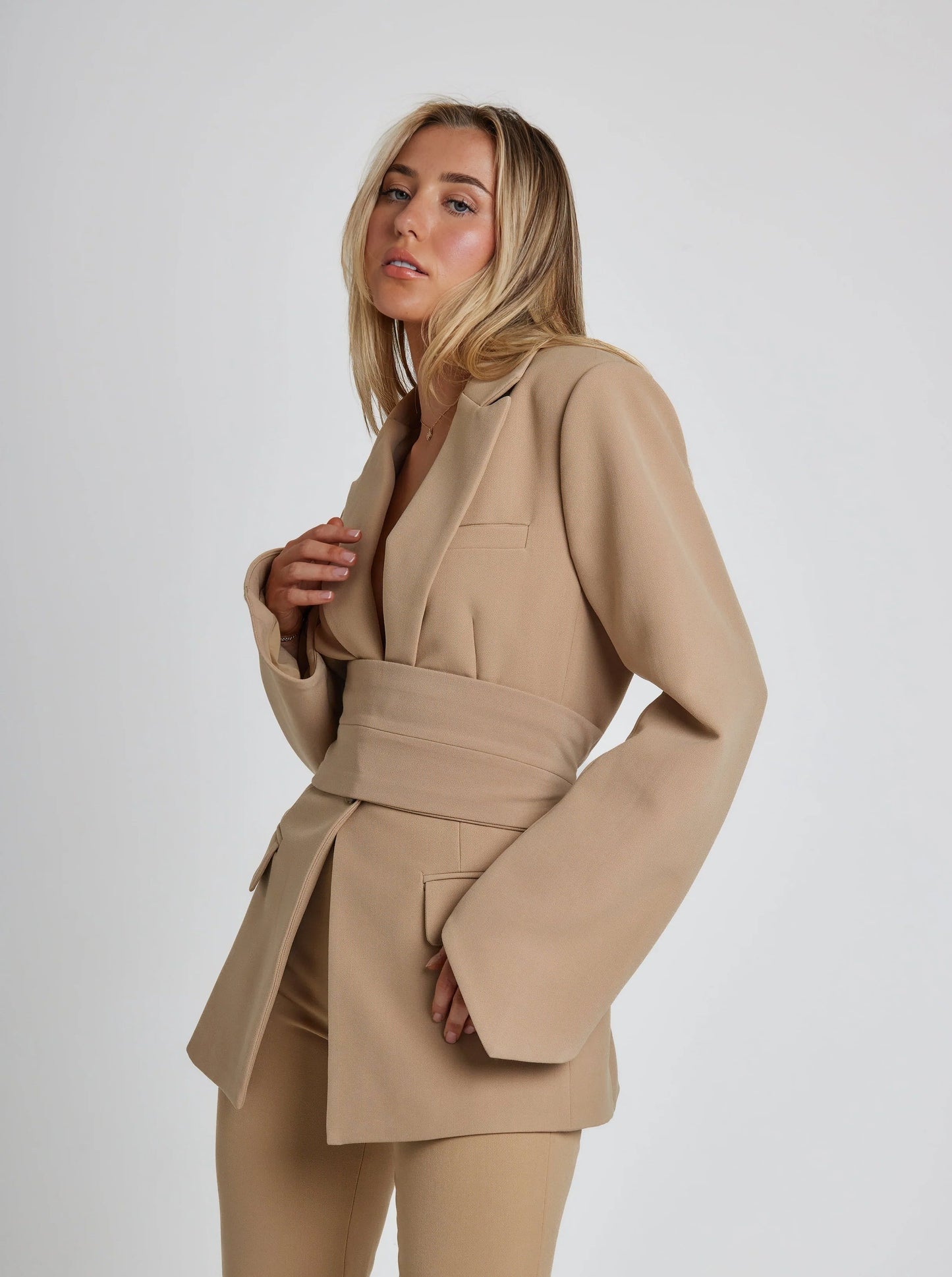 AMY | BLAZER MET RIEM